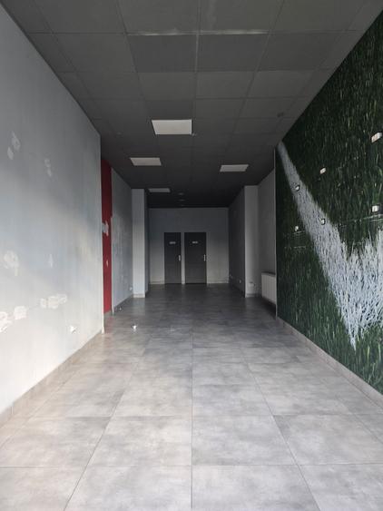 Spațiu comercial, de 62 mp, în Rovine