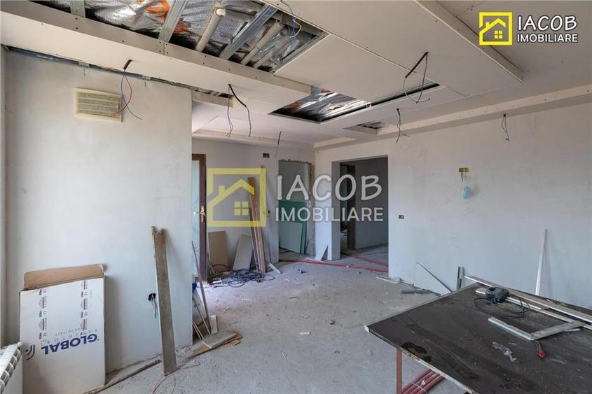 Casa la gri si teren 1070 mp, loc Dumbrava(Itesti), jud Bacau - 12