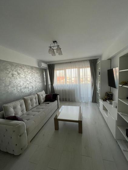 3 CD  mobilat si utilat Soseaua Voinesti  cu loc de parcare inclus - 1