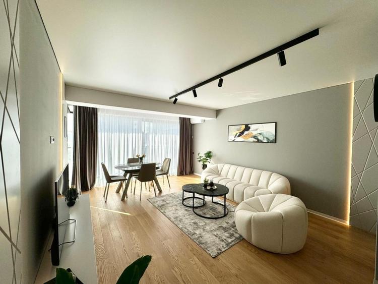 COMISION 0/ NOU / PRIMA INCHIRIERE / TERASA GENEROASA - 1