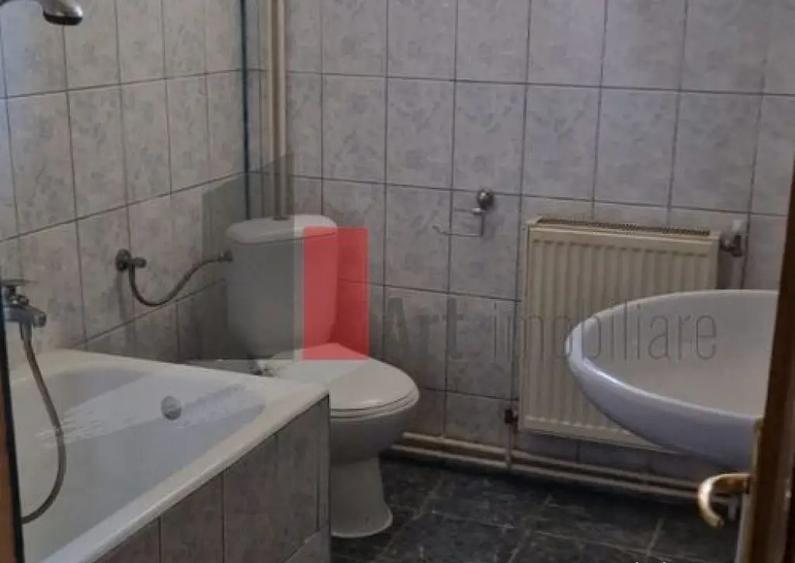 CASA DE VANZARE IN BUSTENI- POIANA TAPULUI - 18