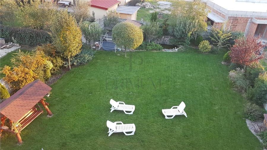 Casa individuala - 5 camere - dormitor la parter - 792 mp teren - 6