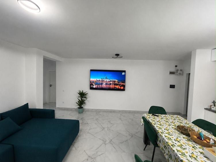 Apartament cu 3 camere decomandat în Șelimbăr