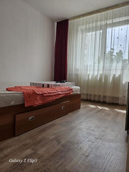 Inchiriez apartament 3 camere Direct Proprietar Nu colaborez cu agentii! - 2