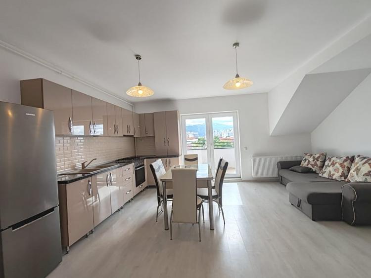 Apartament 2 camere, Tractorul – bloc nou, mobilat, priveliste superba - 3