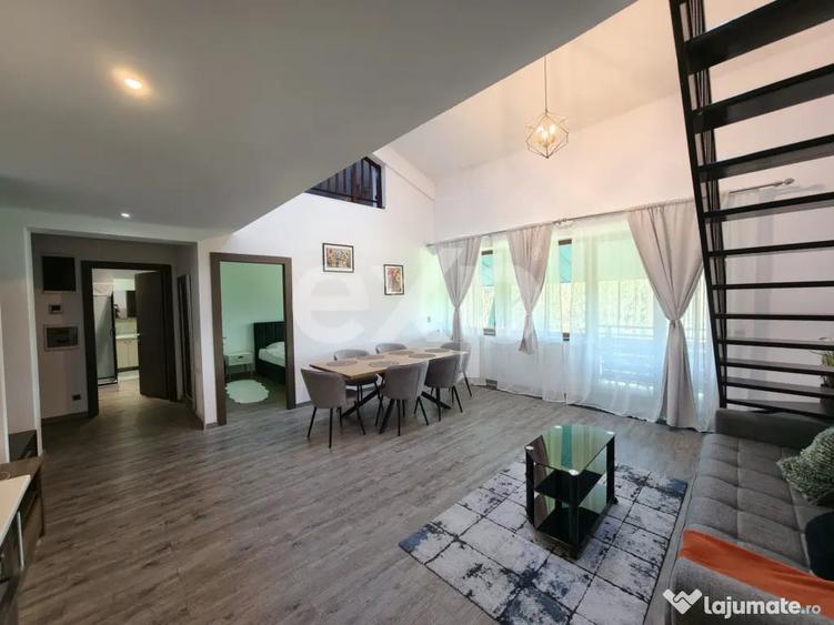 Apartament cu 5 camere decomandat în Poiana Brașov