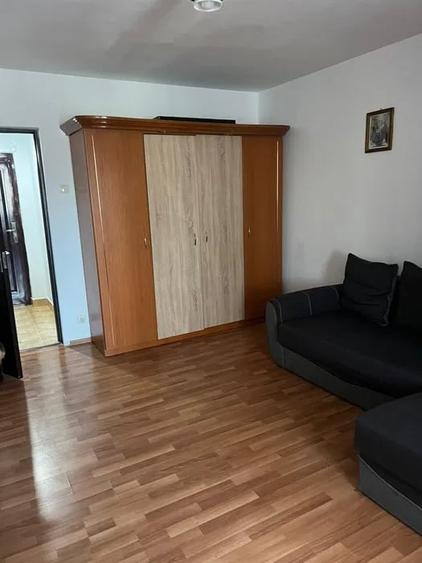 Garsoniera, semidecomandata, 35 mp, balcon, metrou, Drumul Taberei - 3