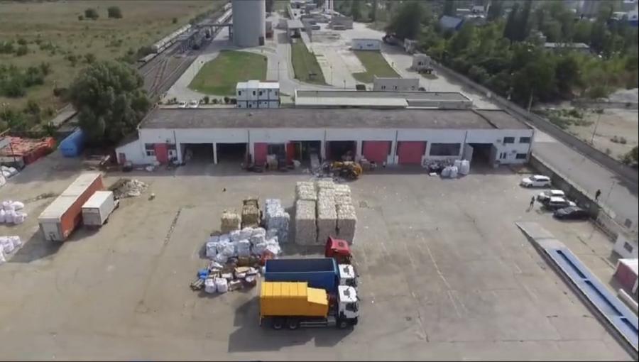 Platforma industriala, 7000 mp teren asfaltat + 1000 mp Hala si Birou - 1