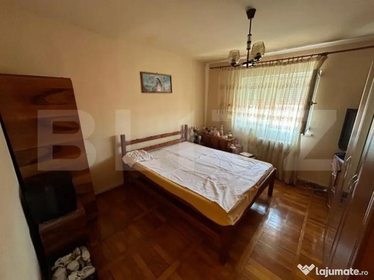 Apartament decomandat cu 3 camere,2 bai, 70 mp, zona Cetate - 4