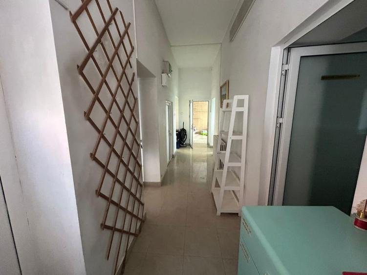 Spatiu comercial centru - 2