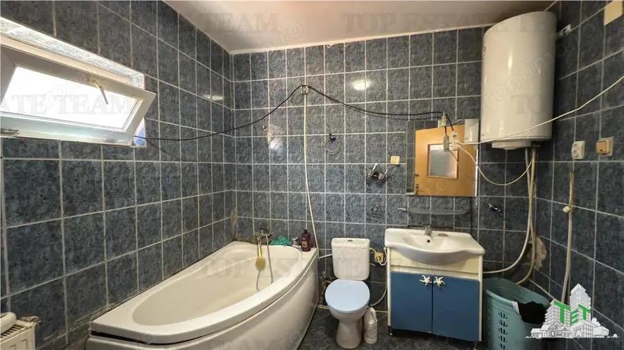 Casa individuala cu 8 camere in zona metrou Republica - 13