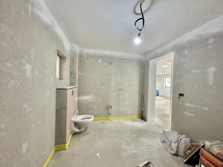 Casă individuală de vanzare  cu garaj și curte proprie – Hălchiu - 5