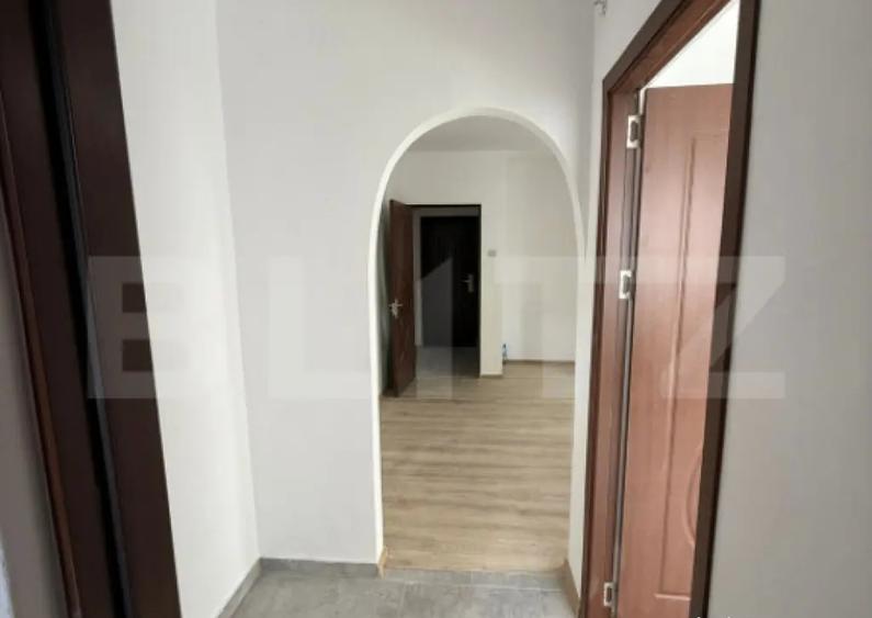 Apartament 2 camere semidecomandat intr-o zona foarte linist - 3