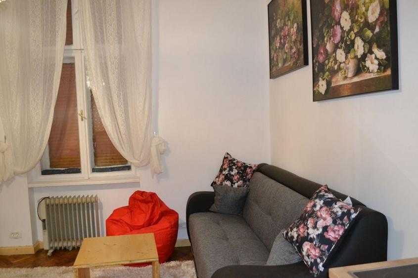 Studiou langa medicina cu scara interioara - 12