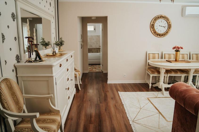 Apartament 2 camere Ultracentral vis-a-vis mag.Bucovina - 3