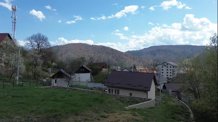 Teren 1272 mp in Bucovina! Oras Gura Humorului! - 8