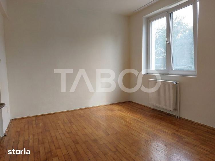 Spațiu comercial, de 155 mp, în Central