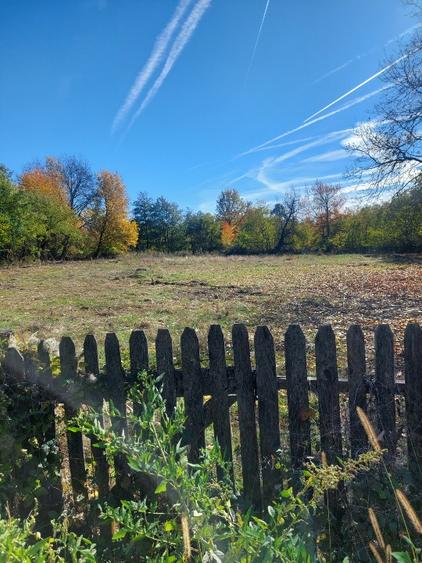 Vând teren 4200mp int și ext. Sat .Romani de Jos.Horezu. - 1