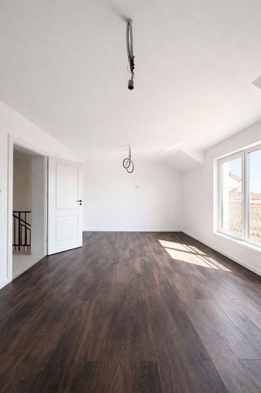 Duplex in Mosnita Noua Toate Utilitatile Asfalt - 4