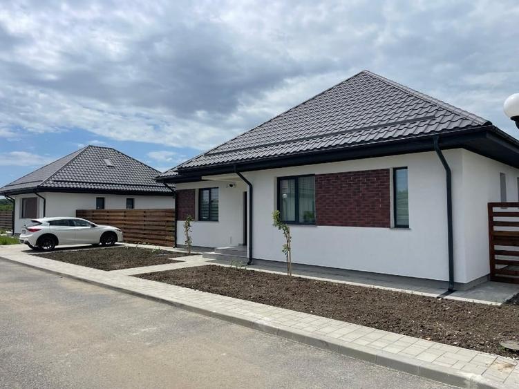 Casa Individuala in Complex privat - Parter + Pod mansardabil - Tamasi Corbeanca - 1