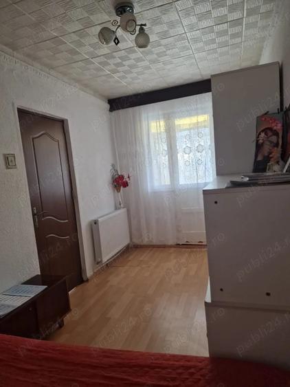 Apartament cu 2 camere la etajul 4 - 6