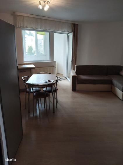 Urgent vand Studio 53 Mp langa mall Coresi eta1 Mobilat utilat Liber! - 6