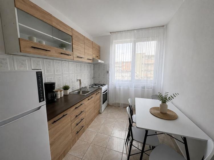 Apartament de inchiriat - 4