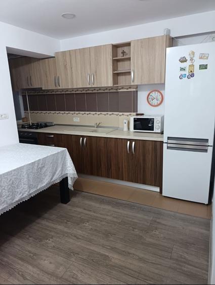 Apartament 2 camere, str Aleea Prieteniei - 4