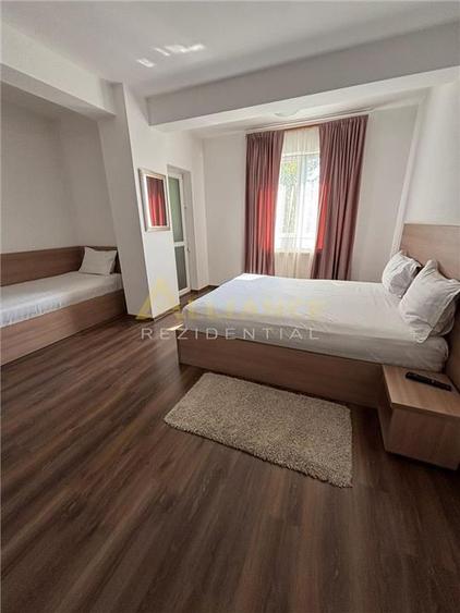 Apartament 3 camere de vanzare – 58 mp – etaj 3/3 – pret 105.000 euro - 1