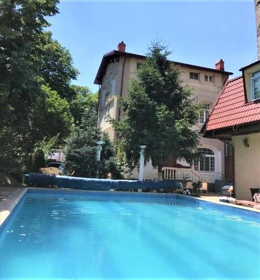 Corp vila, ideal locuinta, cu piscina si curte proprie in centru, Bucuresti - 31