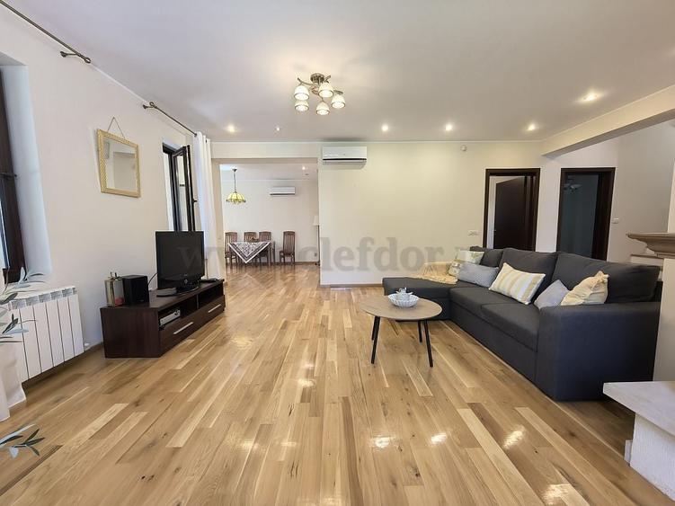 Casă individuală cu 5 camere cu Piscina în Pipera