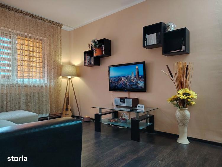 Apartament cu 3 camere decomandat, mobilat în Lăpuș Argeș