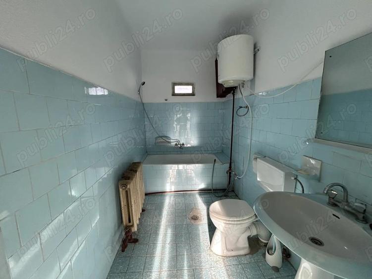 Vand casa mare, 4 cam.in Mandruloc, st.1.484 mp. sc.160,toate utilitatile introduse(incl.gaz) - 2