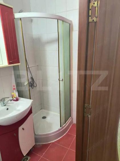APARTAMENT 2CAMERE SEMIDECOMANDAT,CONFORT DOI ETJ 4 - 7