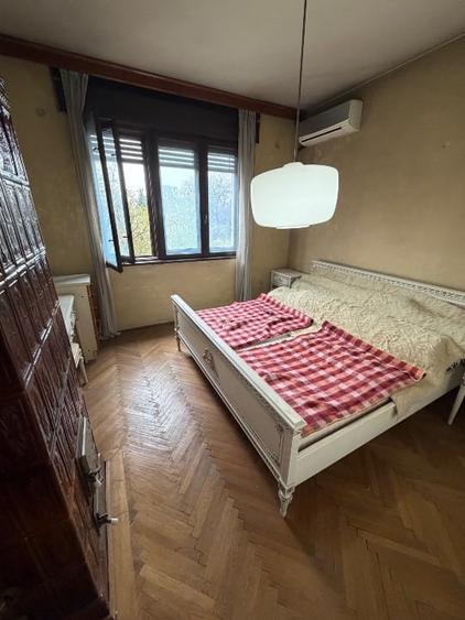 Apartament  3 camere cu garaj ultracentral - 2