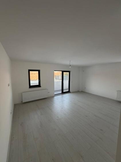 2 Camere, etaj intermediar, parcare inclusa - Bucium bloc Nou - 2