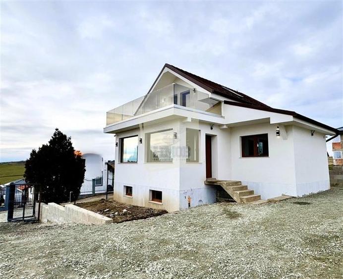 Casa individuala 4 camere 124mp | anexa 42mp | teren 550mp in Sura Mare - 2