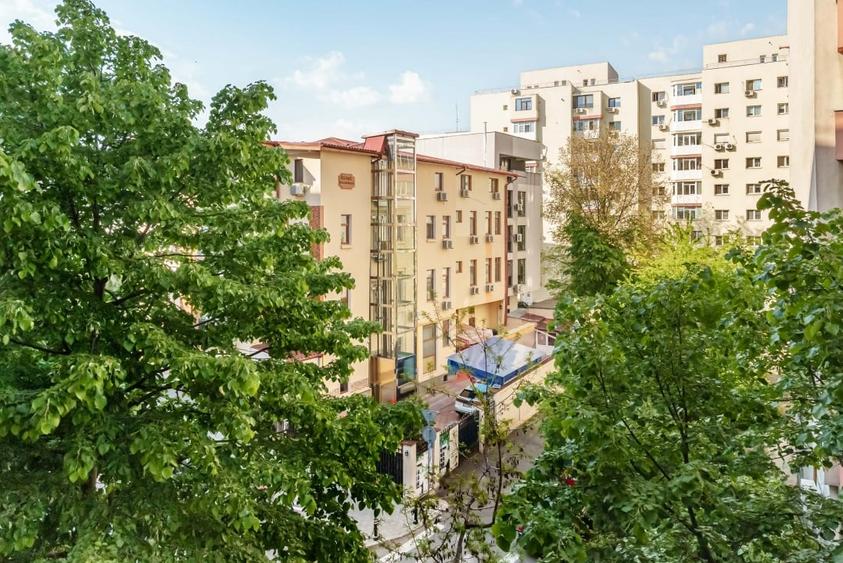 Calea Moșilor - Ardeleni - bloc retras - etaj 3 - renovat complet - 8
