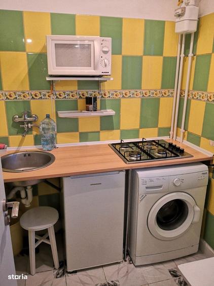 Ofer spre inchiriere garsoniera Piata Victoriei - 8