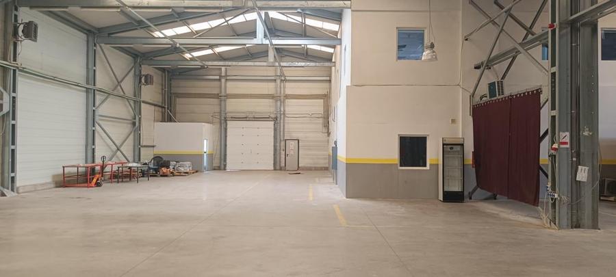 Hala 1100 mp, in Otopeni. - 2