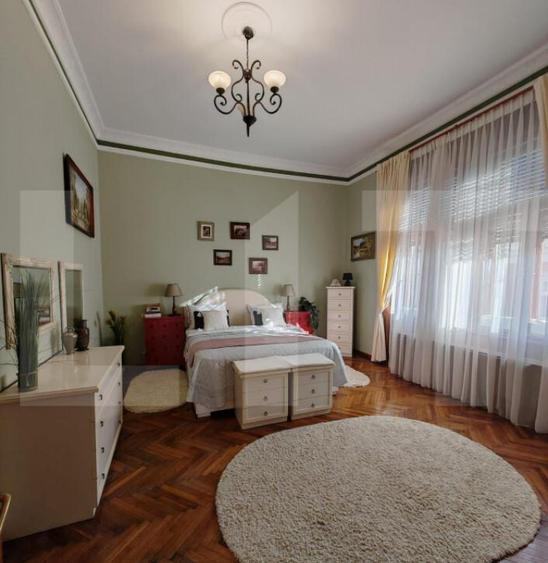 Apartament 3 camere, 132 mp, Pia?a Liberta?ii - 6