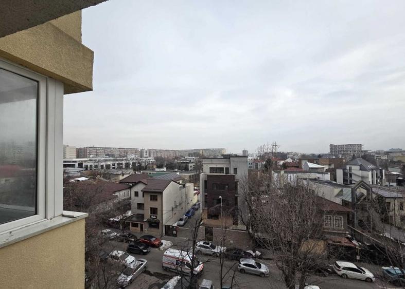 Garsonieră decomandată 40 mp – proaspăt renovată, la 7 minute de metrou Obor - 8