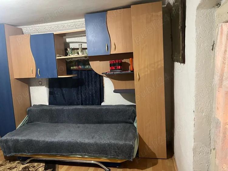 Camera stil garsoniera la casa - 1