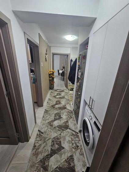 Apartament cu 2 camere,etaj 1, boxa, bloc ANL - 2