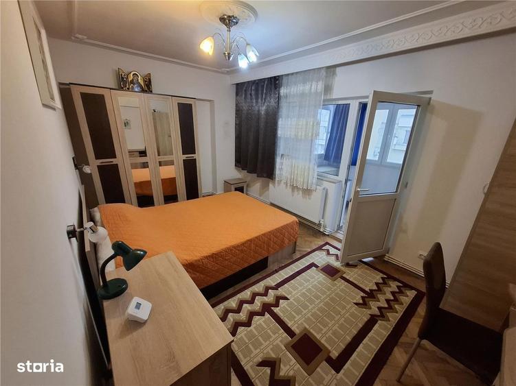 Apartament 3 camere Centru - Independentei - 3