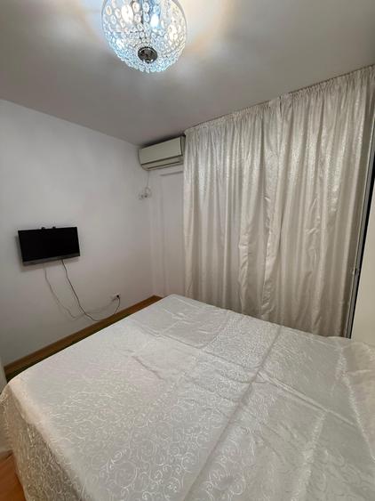 Piata Victoriei,loc de parcare Adp,decomandat,5 min metrou - 9