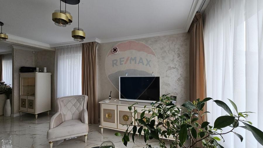 Vilă de lux cu 5 camere de vânzare in Ipotesti, Suceava - 21