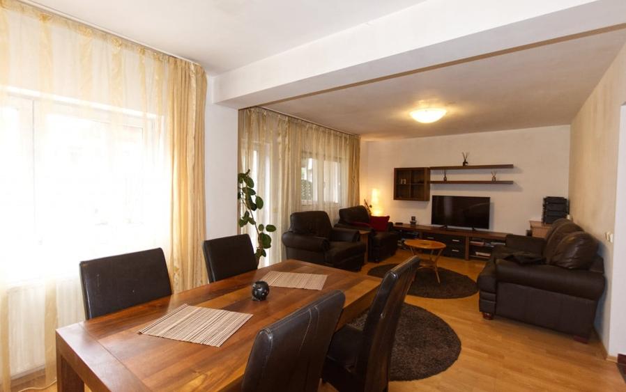 Vila de Inchiriat in Ansamblul Rezidential Pipera - 2