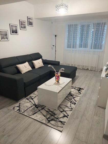 Inchiriez garsoniera - 8