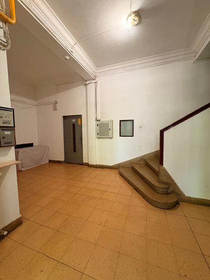 3 cam Piata Alba Iulia strada Valeriu Braniste, CENTRALA PROPRIE, etaj 4 - 12